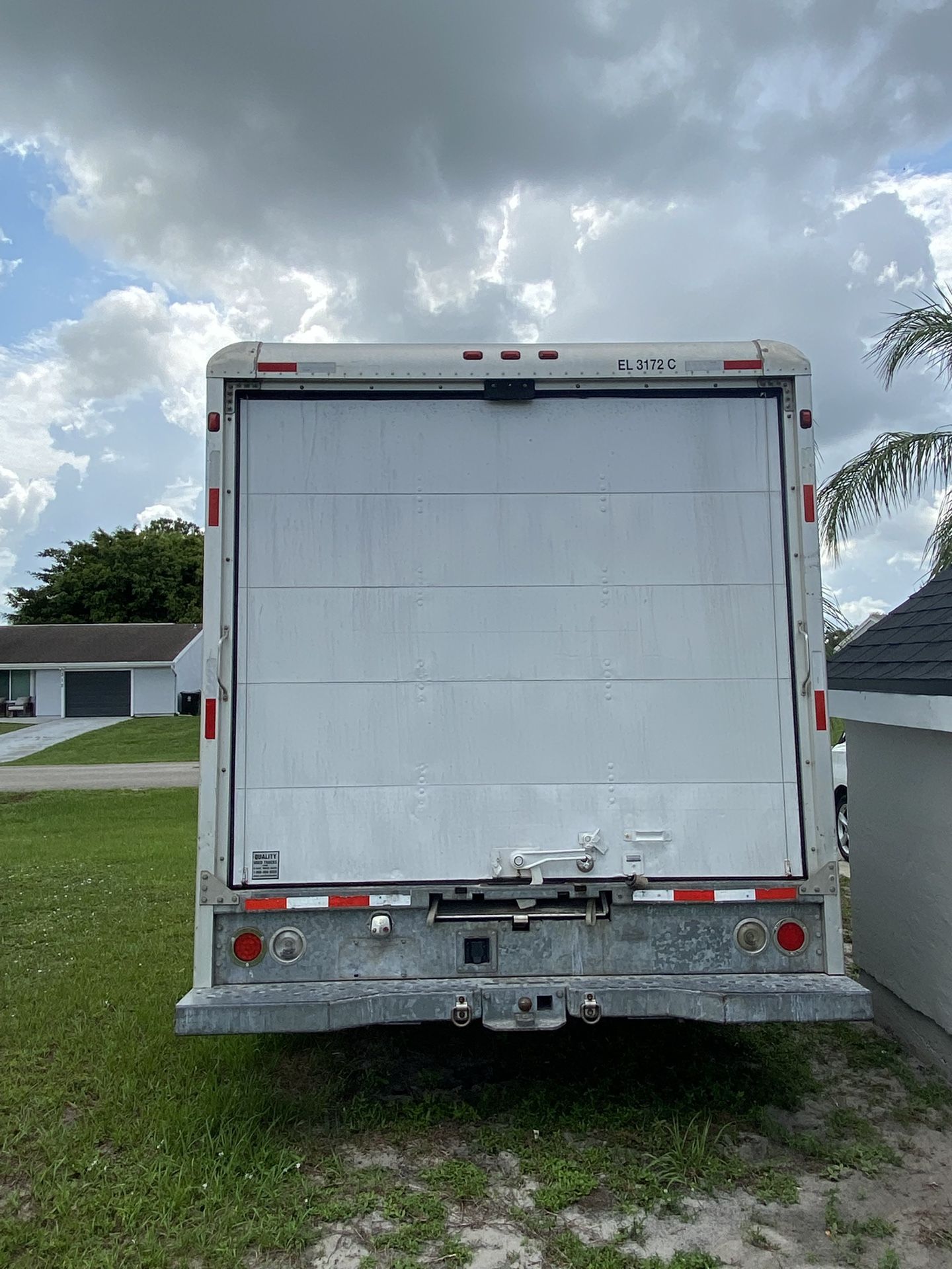 Box Truck For Sale