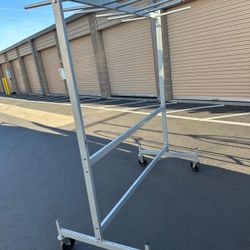 Raymond products Hanging folding chair and table storage truck/estante con llantas para transportar Mesas Y Sillas 