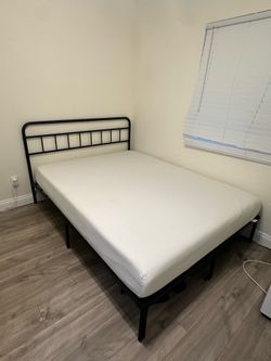 Queen sized Bed Frame & Mattress