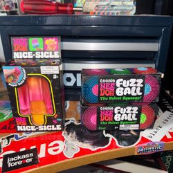 Authentic NeeDoh Nice-Sicle Popsicle Red/Orange. New doh Fuzz Balls (LOT OF 3)
