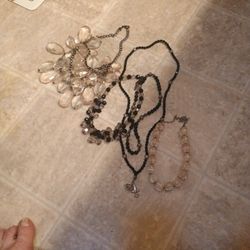 Gorgeous Lot Of Necklaces