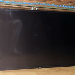 43’ 60HZ 4K ROKU SMART RV TCL