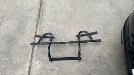 Exercise equipment Push up pull up bar