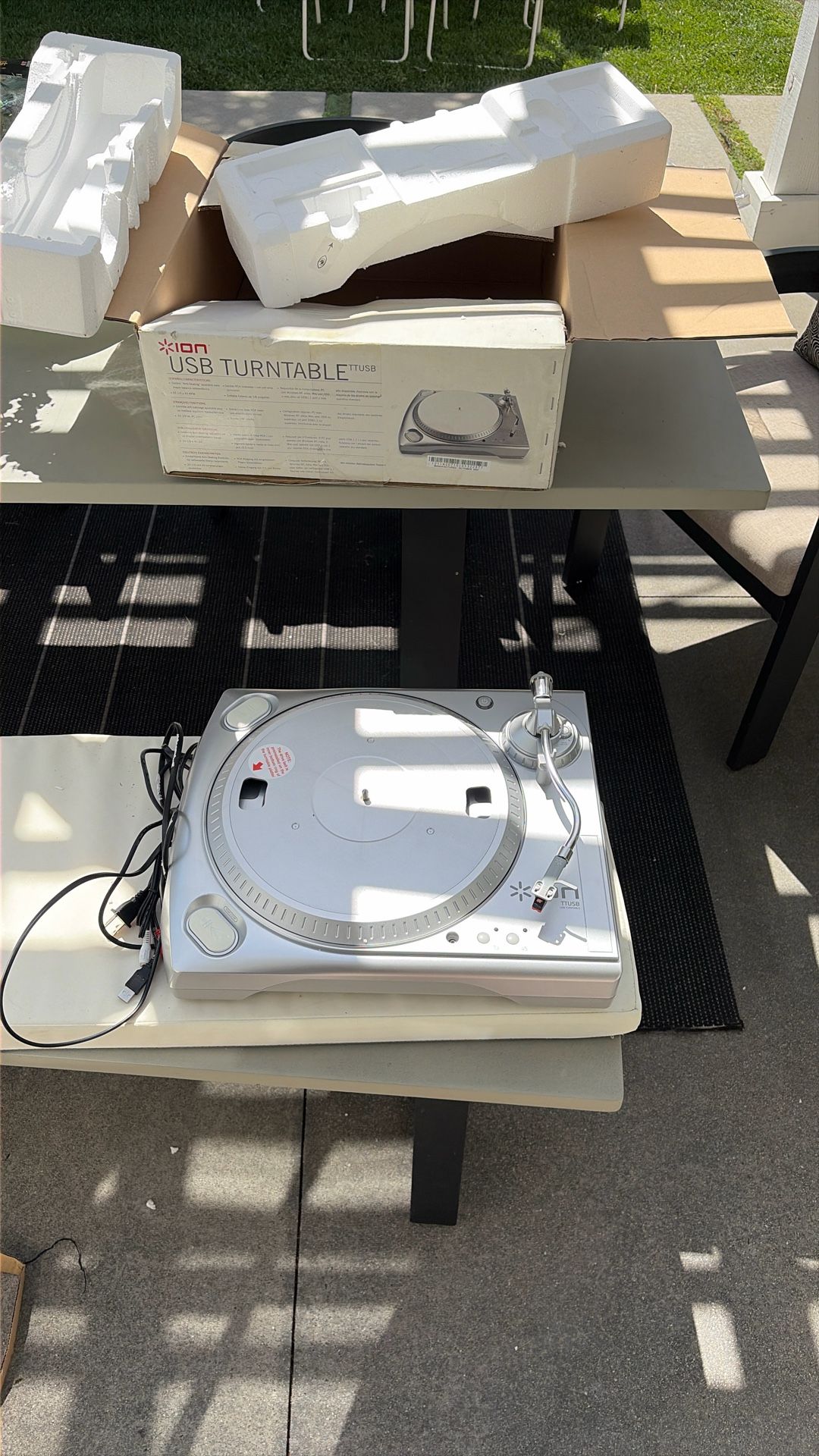 ION USB Turntable