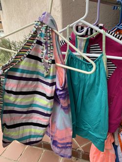 Girls Iviva Tennis Althletic Clothes And Bag