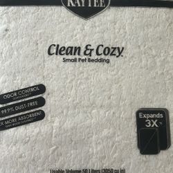 2 Packs Of Small Pet Bedding $10 For Both 4.5 Lbs Ea 
