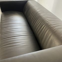 leather couch 
