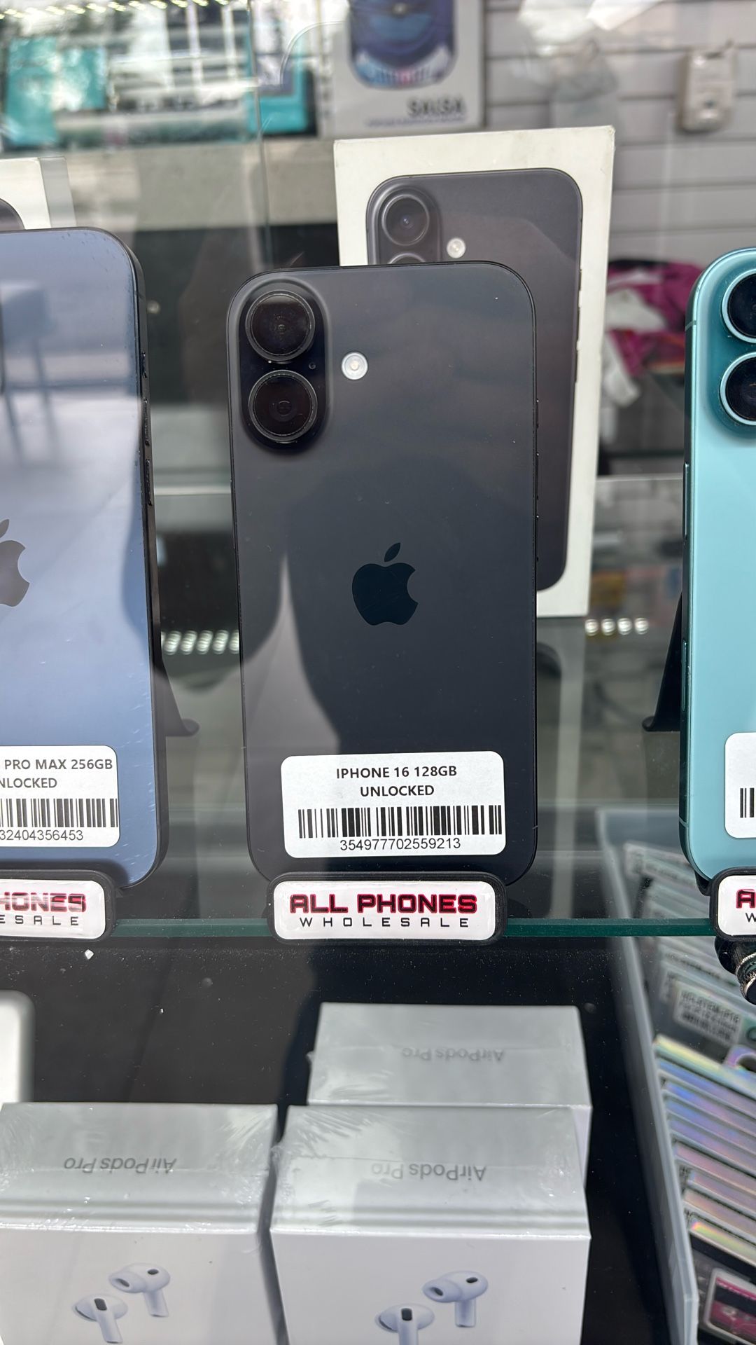 iPhone 16 Unlocked