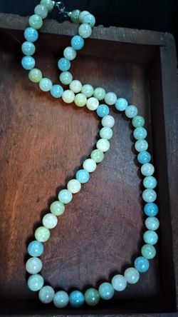 Beryl Stone Bead Necklace 