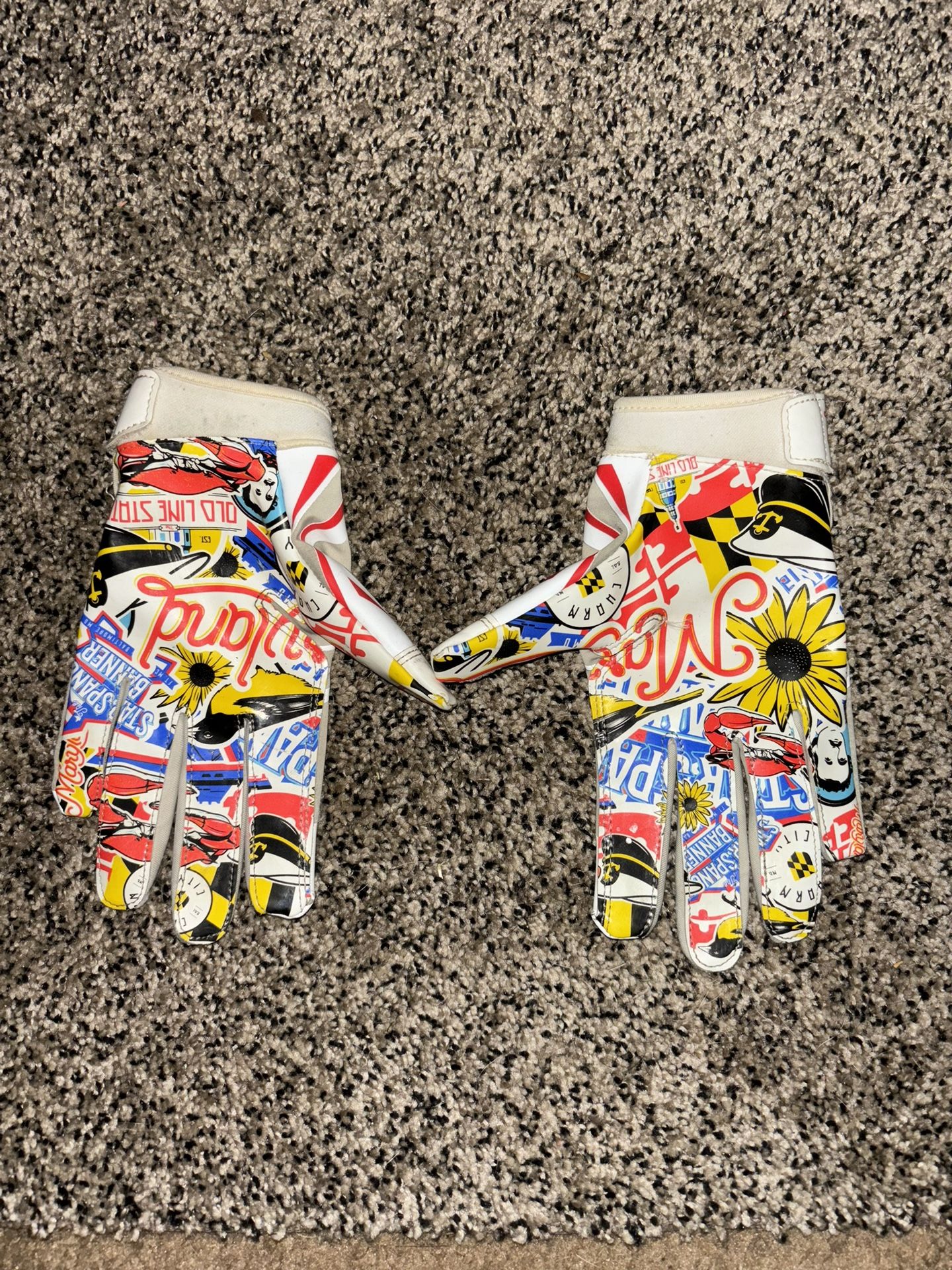 Under Armour Youth Football Gloves