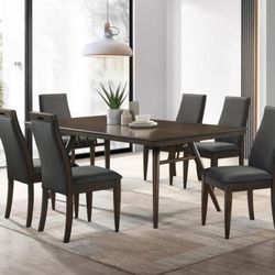 7 Piece Dining Set