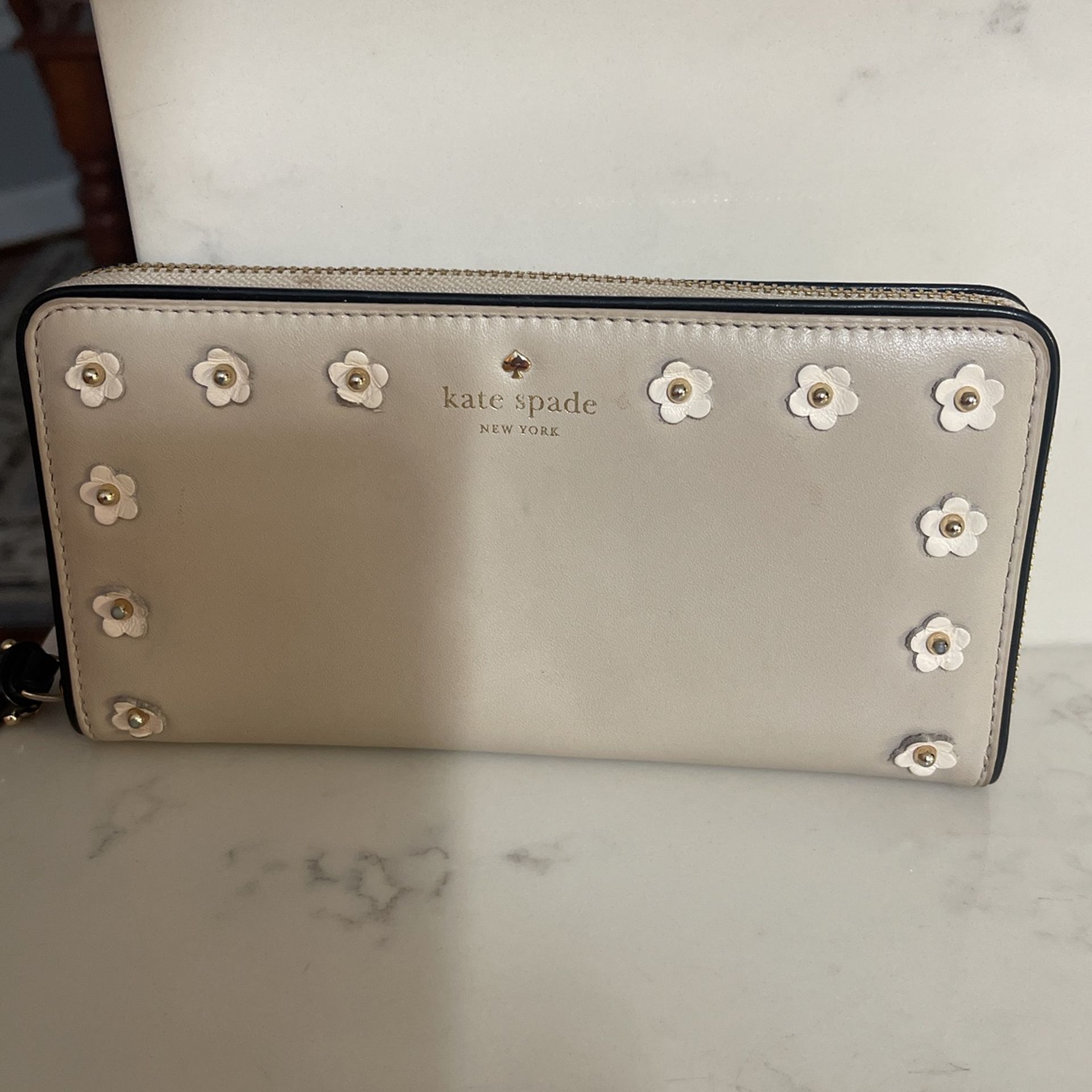 Kate spade wallet