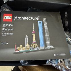 Lego Architecture Shanghai 21039