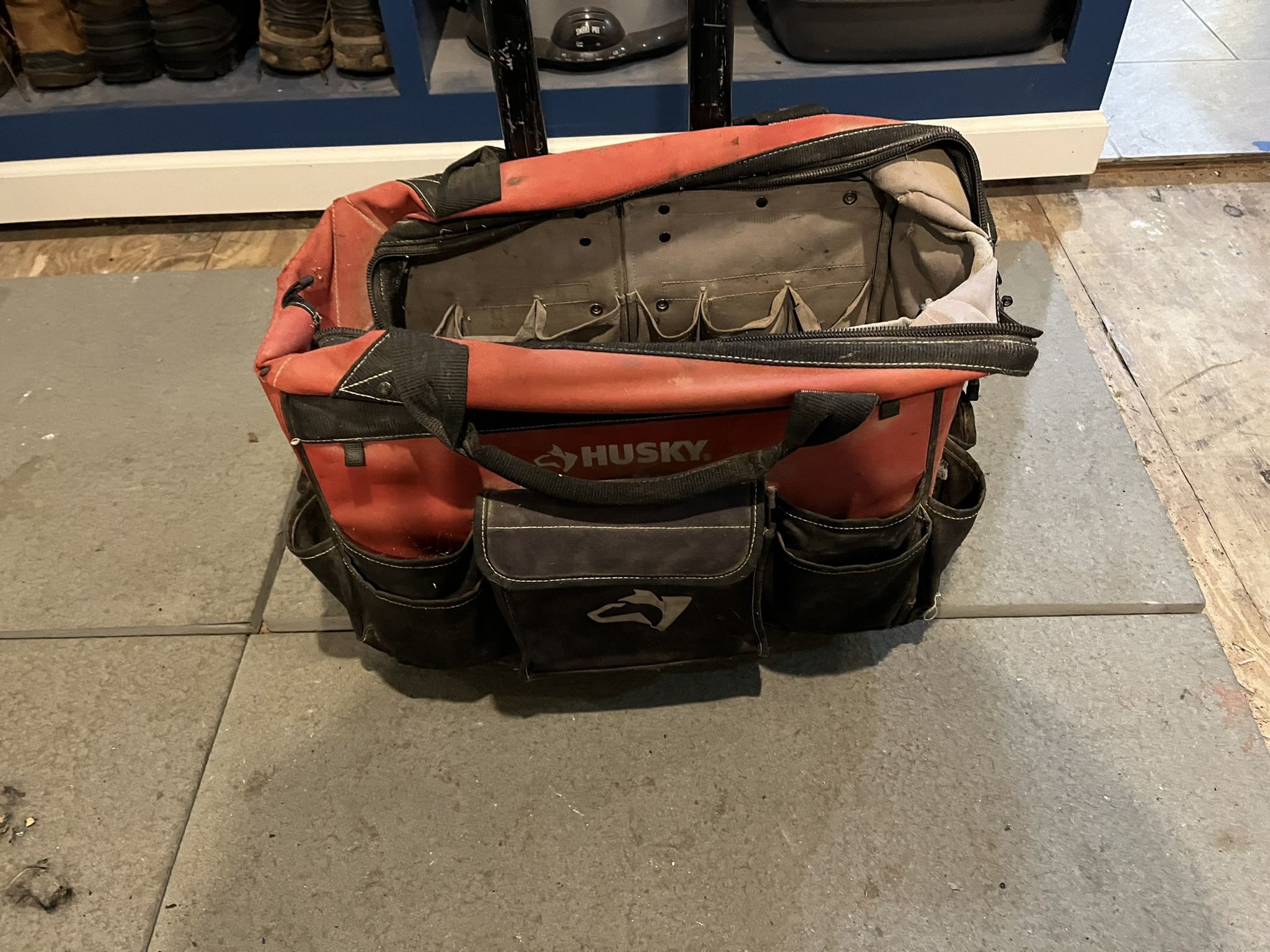 Milwaukee Rolling Tool Bag