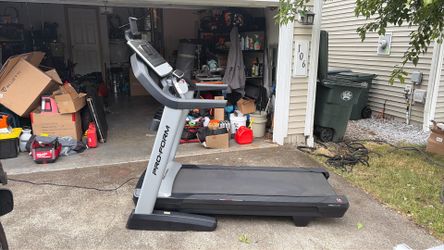 Pro-Form Pro2000 Treadmill