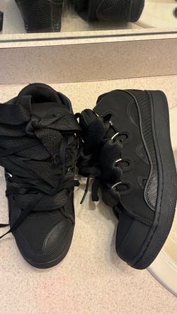 Lavins black