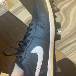 Nike Air Jordan Low Men’s 12.5 Football Clear