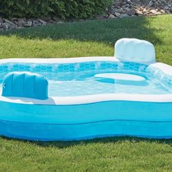 Member's Mark Honeycomb Family Inflatable Pool

