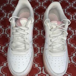 Nike Youth White & Pink  5.5 Y 