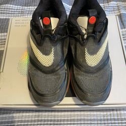 Nike adapt bb size 11 hot sale