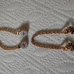 (2)Pennsylvania Dutch Hex Symbol Sweater Clips 