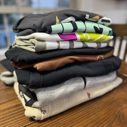 Men’s Size Medium Nike Lot - 3 hoodies and 6 t-shirts (all like new!)