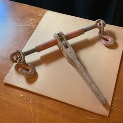 Ratchet Load Binder. Heavy duty. USA proof tested 19000 lbs. as is. Pick up deliver. 