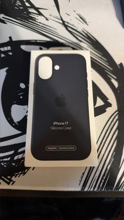 iPhone 17 case