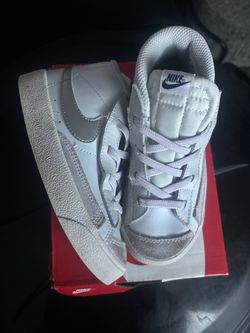 10c Nike shoes girl