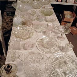 2 Tables Full Of Vintage Crystal Glassware $60 For EVERYTHING See Photos!!
