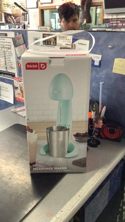 Milkshake Maker by Dash