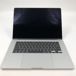 2025 Apple 15” MacBook Air M4,32 Gb Ram ,1 Tb ( Like New )