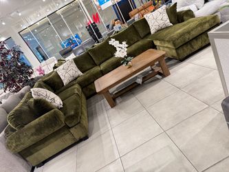 Huge “U” Shape Sectional 💚 Green Fabric