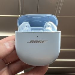Bose QuietComfort Ultra Wireless Noise Cancelling Earbuds - Moonstone Blue