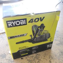RYOBI 40V Whisper Series 145 MPH 625 CFM Cordless Battery Backpack Leaf Blower with 5.0 Ah Battery and Charger