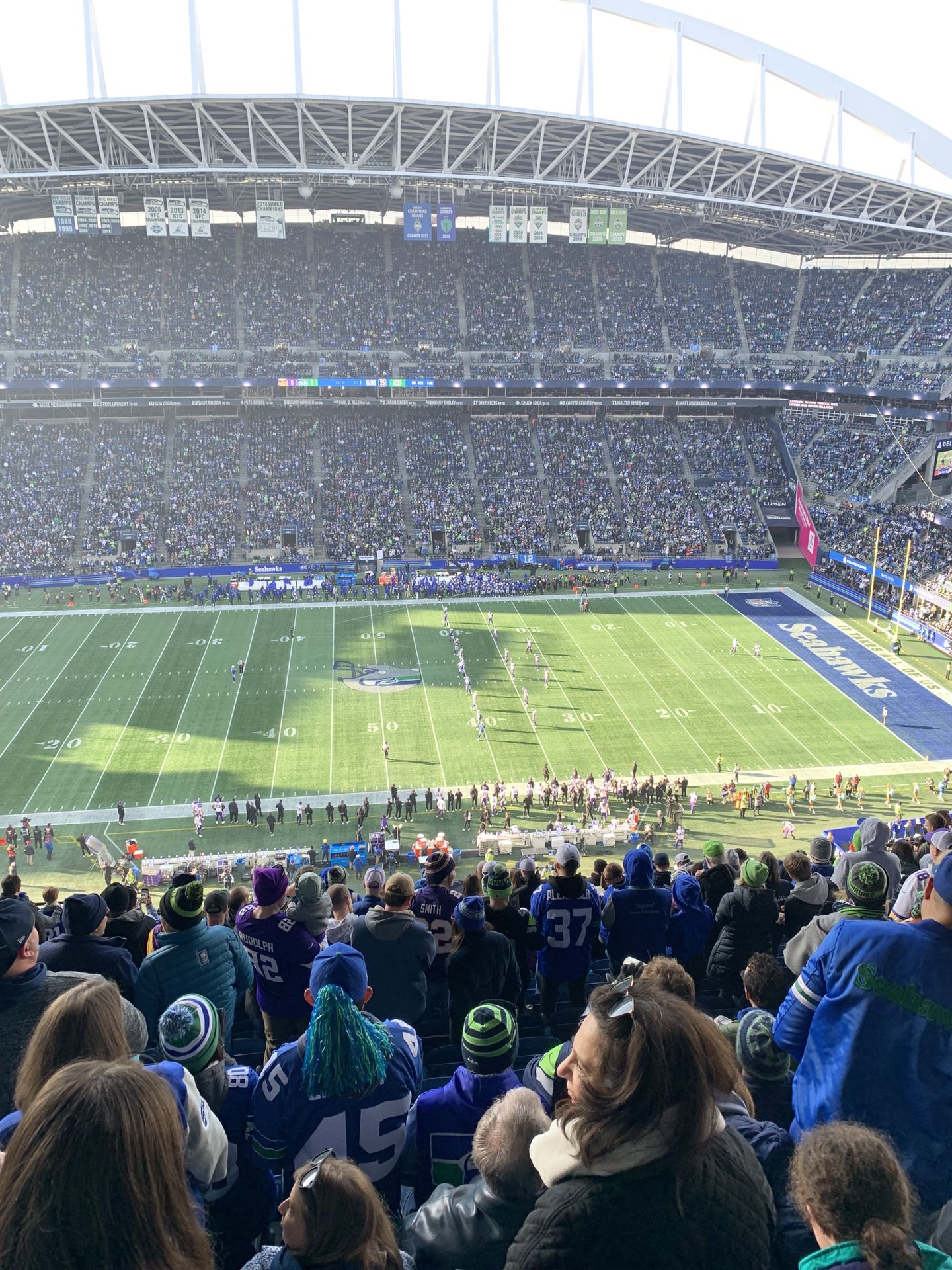 Seahawks Vs Rams - 50 Yd Line