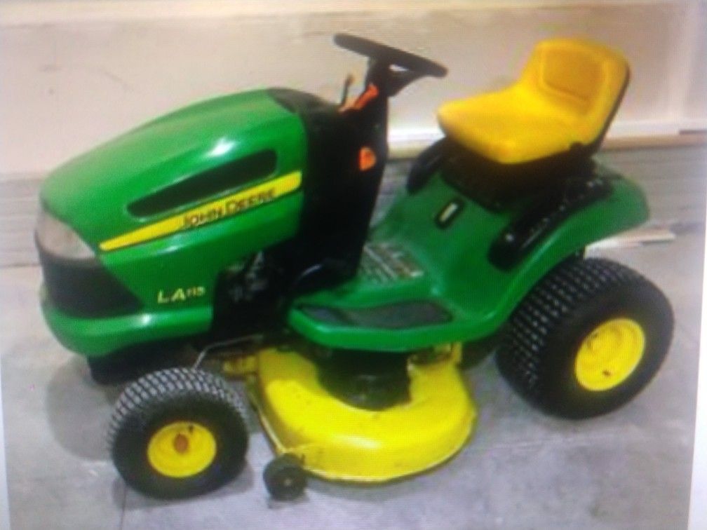 John Deere Newer Rider Mower Hitch Can Attach Blade On Front