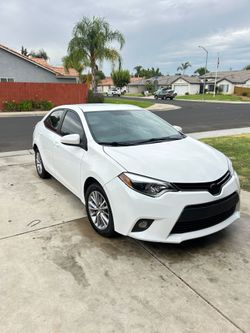 2014 toyota corolla