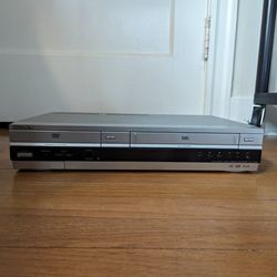 Sony SLV-360P DVD Player VCR Combo