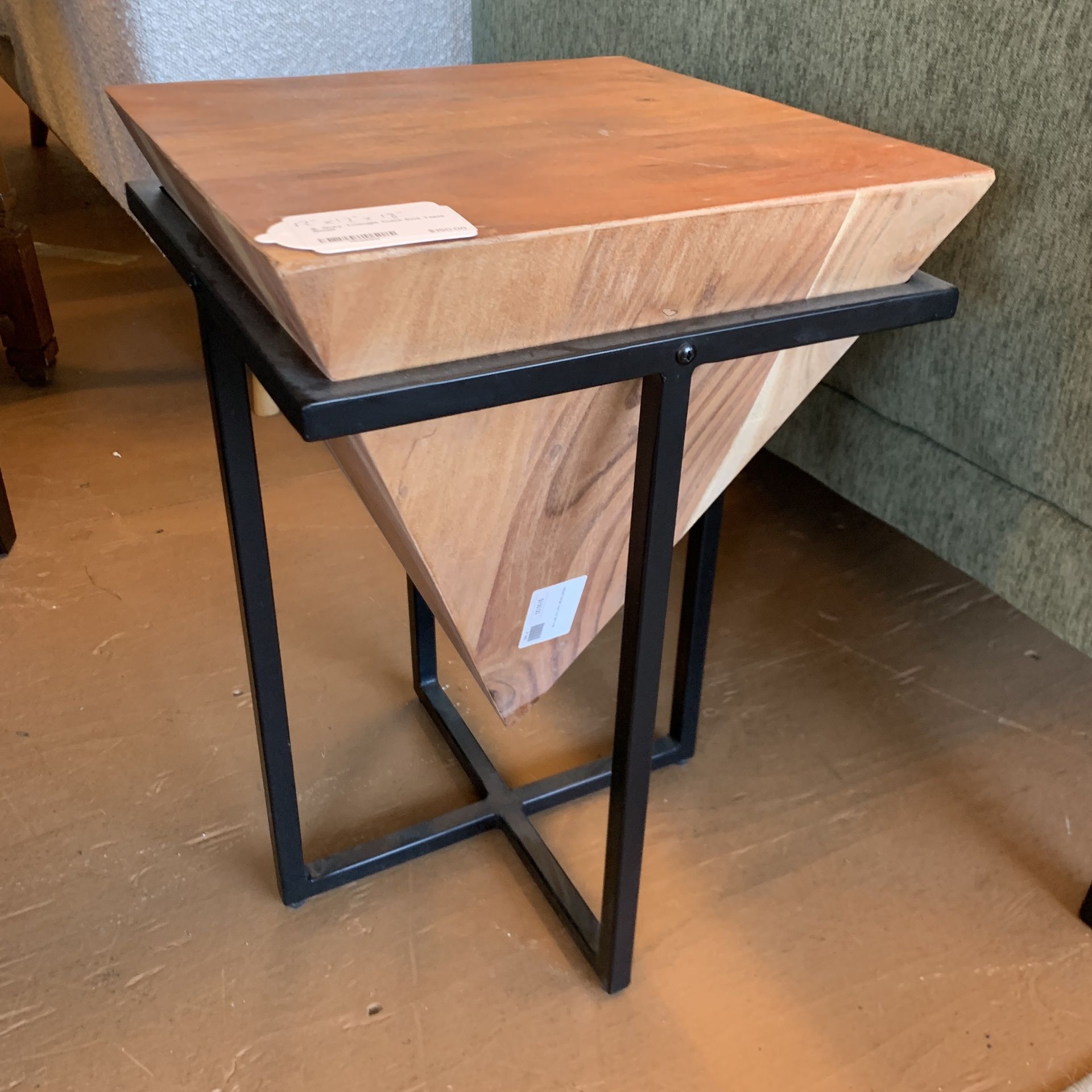 S. Grey Triangle Cube End Table Small