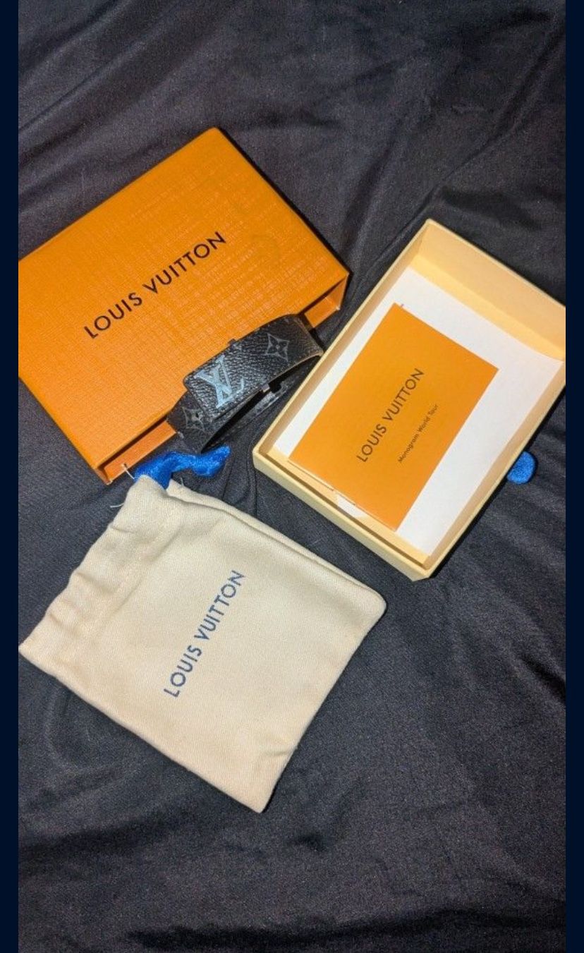 Lv Braclet With Box