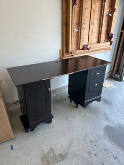 Free Used Desk