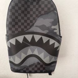 Black and gray Sprayground