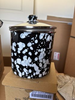 NIB Golden Rabbit Black Swirl Canister