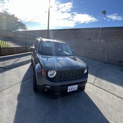 2015 Jeep Renegade Trail Hawk 4x4