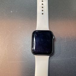 Apple Watch 4, 44mm