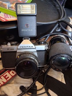 Pentax k1000 camera with 2lens