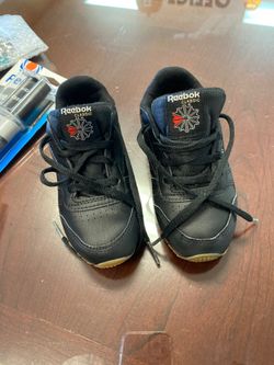 Reebok- Size 9 kids