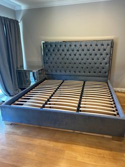 King bed , bed, bed frame
