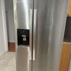 Whirlpool Refrigerator 